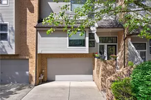 1420 Towne Square Dr, Pittsburgh, PA 15101 - Photo 1