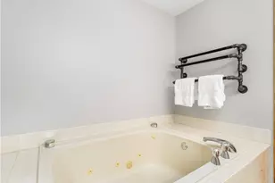 1420 Towne Square Dr, Pittsburgh, PA 15101 - Photo 22
