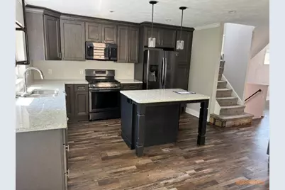 738 Gallion Ave, Pittsburgh, PA 15226 - Photo 6