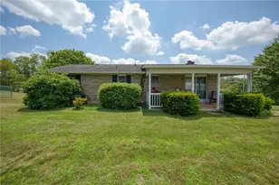 716 Monroe Ave, California, PA 15417 - Photo 26
