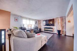 716 Monroe Ave, California, PA 15417 - Photo 10