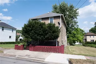 308 Wykes St, Aliquippa, PA 15001 - Photo 2