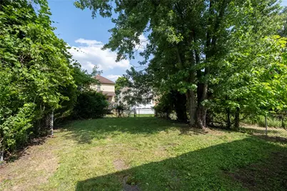 308 Wykes St, Aliquippa, PA 15001 - Photo 22