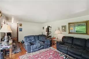 46 Laurel Ridge Rd, Coraopolis, PA 15108 - Photo 10