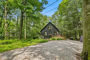 115 Syracuse Ln, Indian Lake Boro, PA 15926 - Photo 6