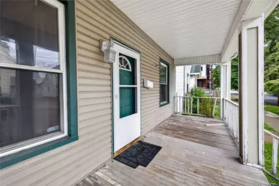 717 Poplar St, Erie City, PA 16502 - Photo 10