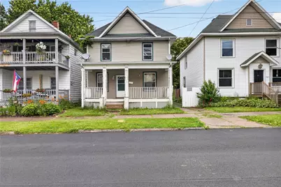 717 Poplar St, Erie City, PA 16502 - Photo 1