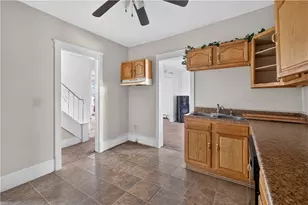 717 Poplar St, Erie City, PA 16502 - Photo 24