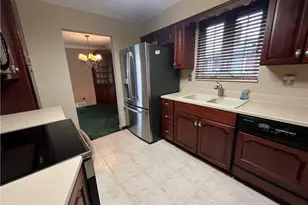 12289 Herold Dr, North Huntingdon, PA 15642 - Photo 8