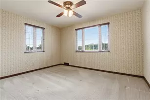 12289 Herold Dr, North Huntingdon, PA 15642 - Photo 22