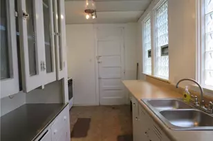 162 Parkfield St, Pittsburgh, PA 15210 - Photo 2