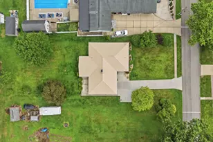 160 State St, Saxonburg Boro, PA 16056 - Photo 4