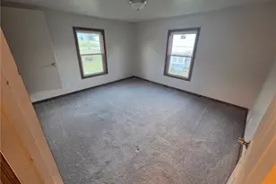 69 - 71 Sycamore St, Cecil, PA 15350 - Photo 12