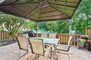 3741 Margate Rd, Pittsburgh, PA 15221 - Photo 22