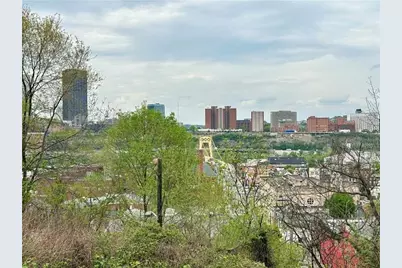 1004 Fritz St, Pittsburgh, PA 15203 - Photo 2