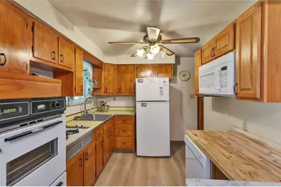 2 Blanchard Ln, North Versailles, PA 15137 - Photo 6