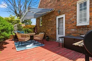 496 Parkview Dr, Pittsburgh, PA 15243 - Photo 14