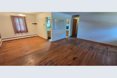 451 W Fairview St, Somerset Boro, PA 15501 - Photo 4