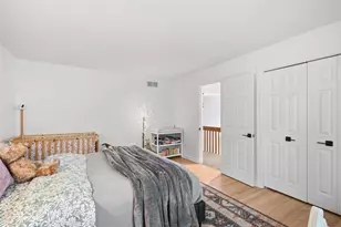 10489 Olde Villa Dr, Pittsburgh, PA 15044 - Photo 32