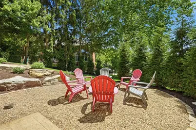 10489 Olde Villa Drive, Pittsburgh, PA 15044 - Photo 38