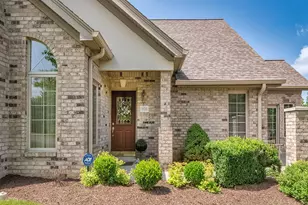 101 Cherry Hill Dr, Collier Township, PA 15142 - Photo 2