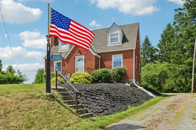 1770 Locust Road, Pittsburgh, PA 15143 - Photo 2
