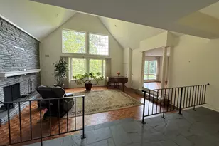 231 Fairview Rd, Downtown Pgh, PA 15238 - Photo 6