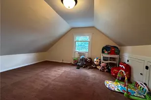 633 Crowder Ave, Sharon, PA 16146 - Photo 16