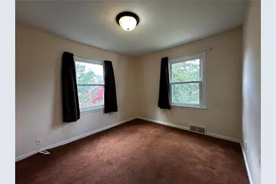 633 Crowder Ave, Sharon, PA 16146 - Photo 14