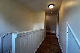 633 Crowder Ave, Sharon, PA 16146 - Photo 18