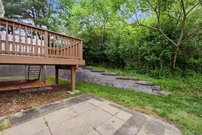 2736 Meadowcrest Ct, Pittsburgh, PA 15090 - Photo 24