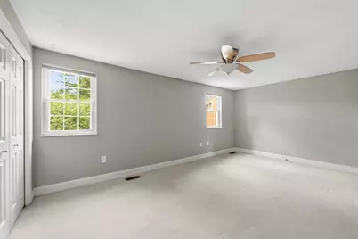 2736 Meadowcrest Ct, Pittsburgh, PA 15090 - Photo 18