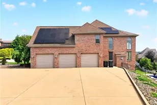 132 Moon Crest Cir, Rostraver, PA 15012 - Photo 2