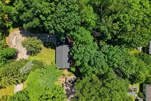 208 Lynwood Dr, Hempfield Township, PA 16125 - Photo 30