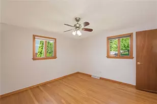609 Bluestone Dr, Pittsburgh, PA 15101 - Photo 14