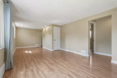 181 Castle Road, Pittsburgh, PA 15234 - Photo 6