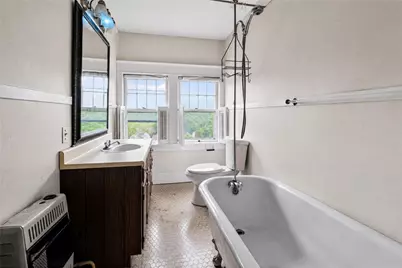 516 W 3rd St, Oil City, PA 16301 - Photo 26