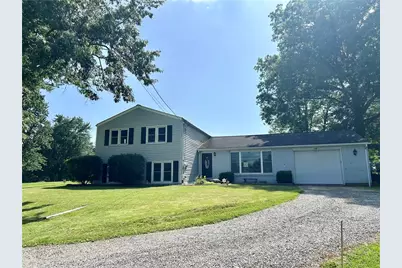 302 Freeport Street, Clinton Township, PA 16056 - Photo 2