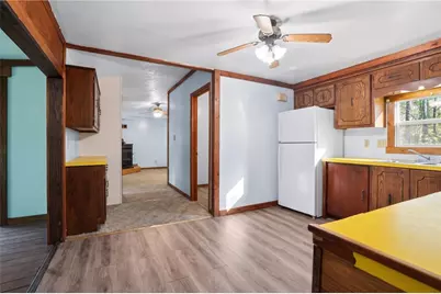 158 Renfrew Rd, Penn Township, PA 16053 - Photo 6