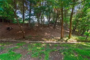 402 Allenberry, Ross Twp, PA 15237 - Photo 24