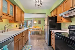 402 Allenberry, Ross Twp, PA 15237 - Photo 8