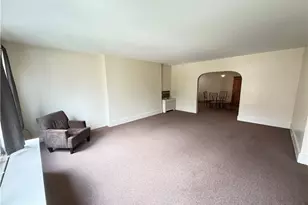 5708 Solway St, Pittsburgh, PA 15217 - Photo 10