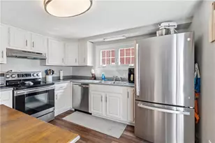 303 N 6th St, Youngwood, PA 15697 - Photo 6
