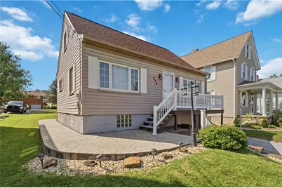 303 N 6th St, Youngwood, PA 15697 - Photo 2