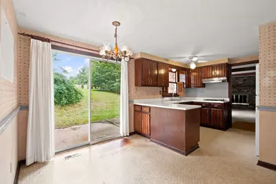 2545 Glenwood Drive, Pittsburgh, PA 15090 - Photo 16