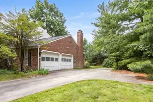 2545 Glenwood Dr, Pittsburgh, PA 15090 - Photo 32