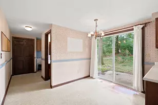 2545 Glenwood Dr, Pittsburgh, PA 15090 - Photo 18