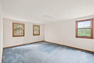 2545 Glenwood Dr, Pittsburgh, PA 15090 - Photo 22