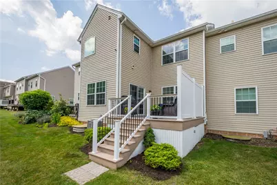 662 Freedom Dr, Collier Township, PA 15106 - Photo 32