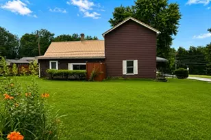 453 N Pitt St, Mercer Boro, PA 16137 - Photo 2